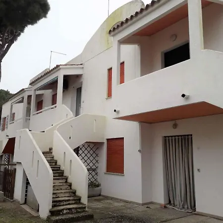 In 24940 Rosolina Mare